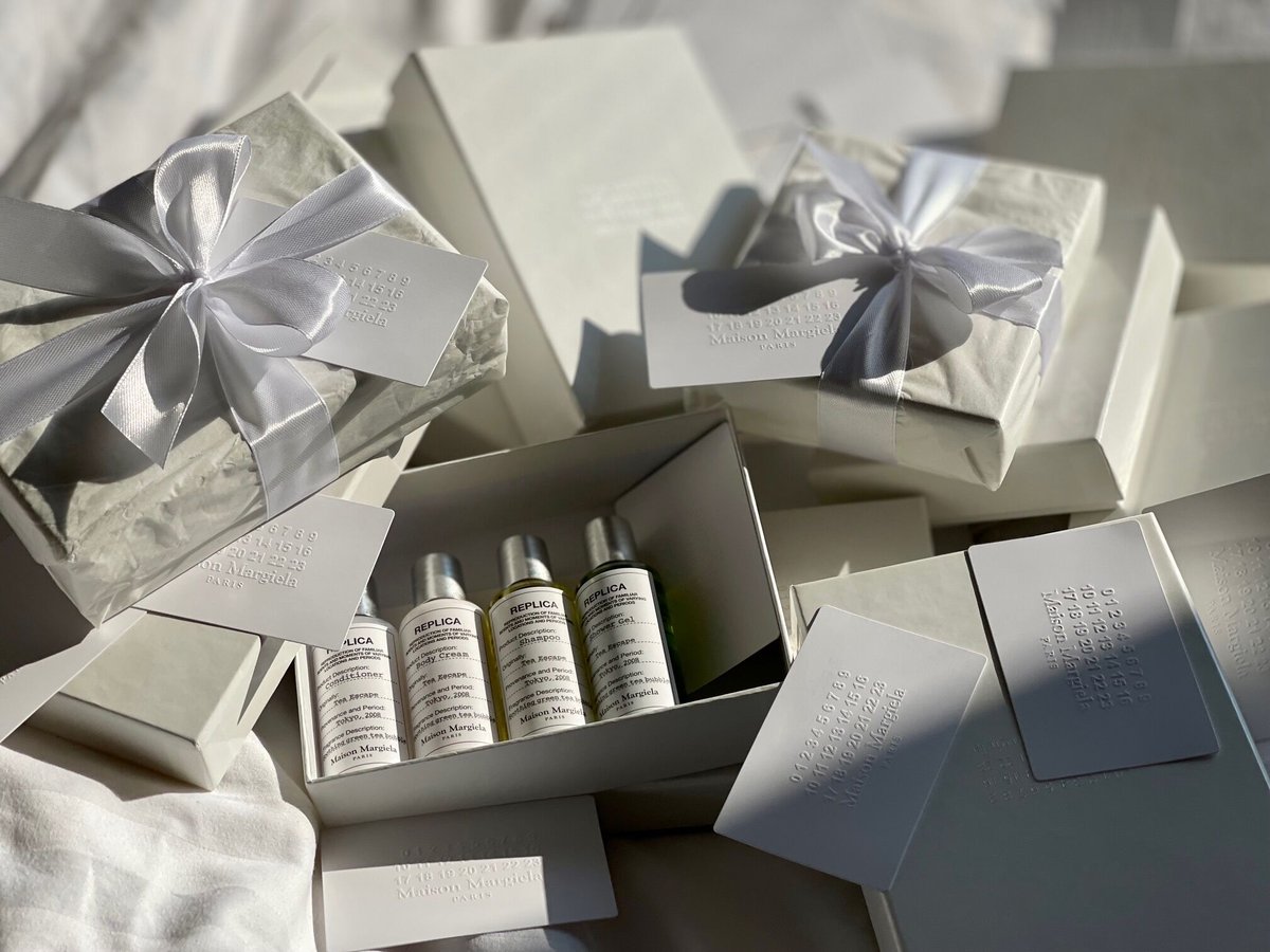 翌日発送】新品 maison margiela replica gift amenity ” 翌日発送】新品 maison margiela replica gift amenity ”