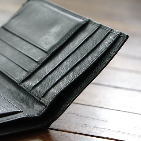 prada wallet
