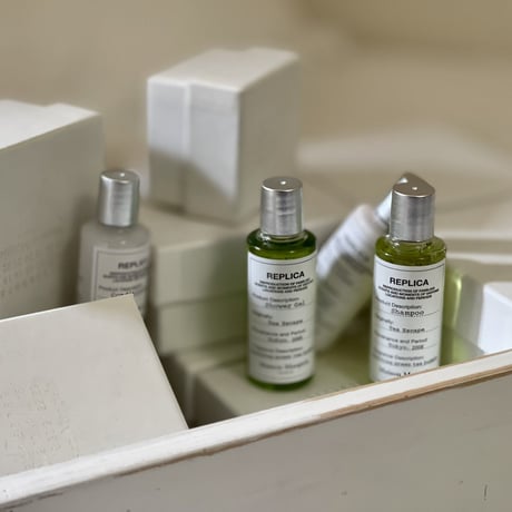 【翌日発送】新品 maison margiela  replica amenity 4set+ card