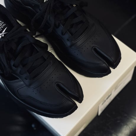新品 maison margiela × reebok cut out tabi shose black