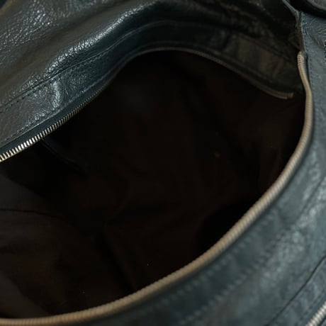balenciaga leather shoulder bag