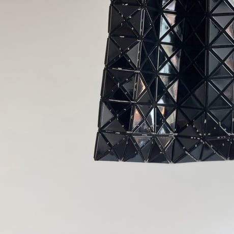 isseymiyake baobao bag black