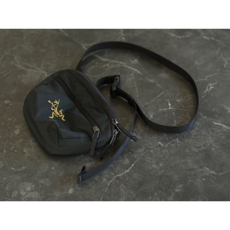arcteryx shoulder bag