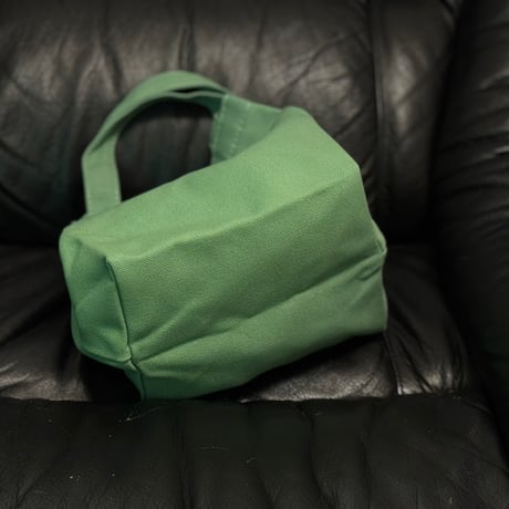新品 prada tote bag