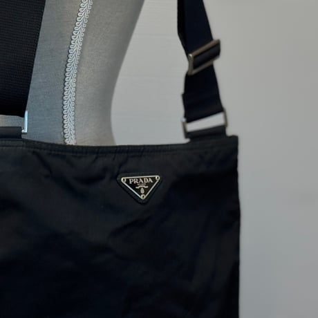 prada nylon logo shoulder bag black #4