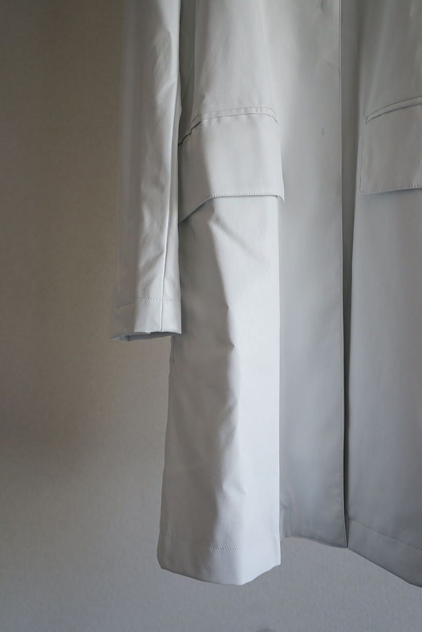 新品 maison marigiela6白衣コート | requality