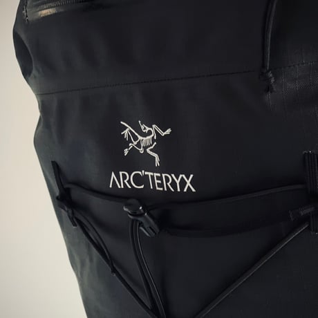 新品 arcteryx 2023 alpha sl 30 backpack black