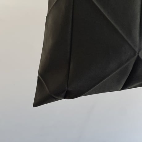 新品 issey miyake me pleats bag