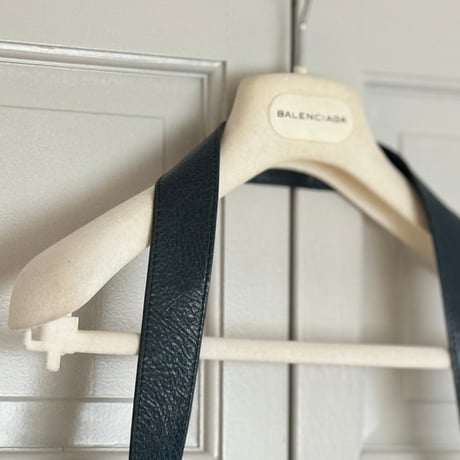 balenciaga leather shoulder bag