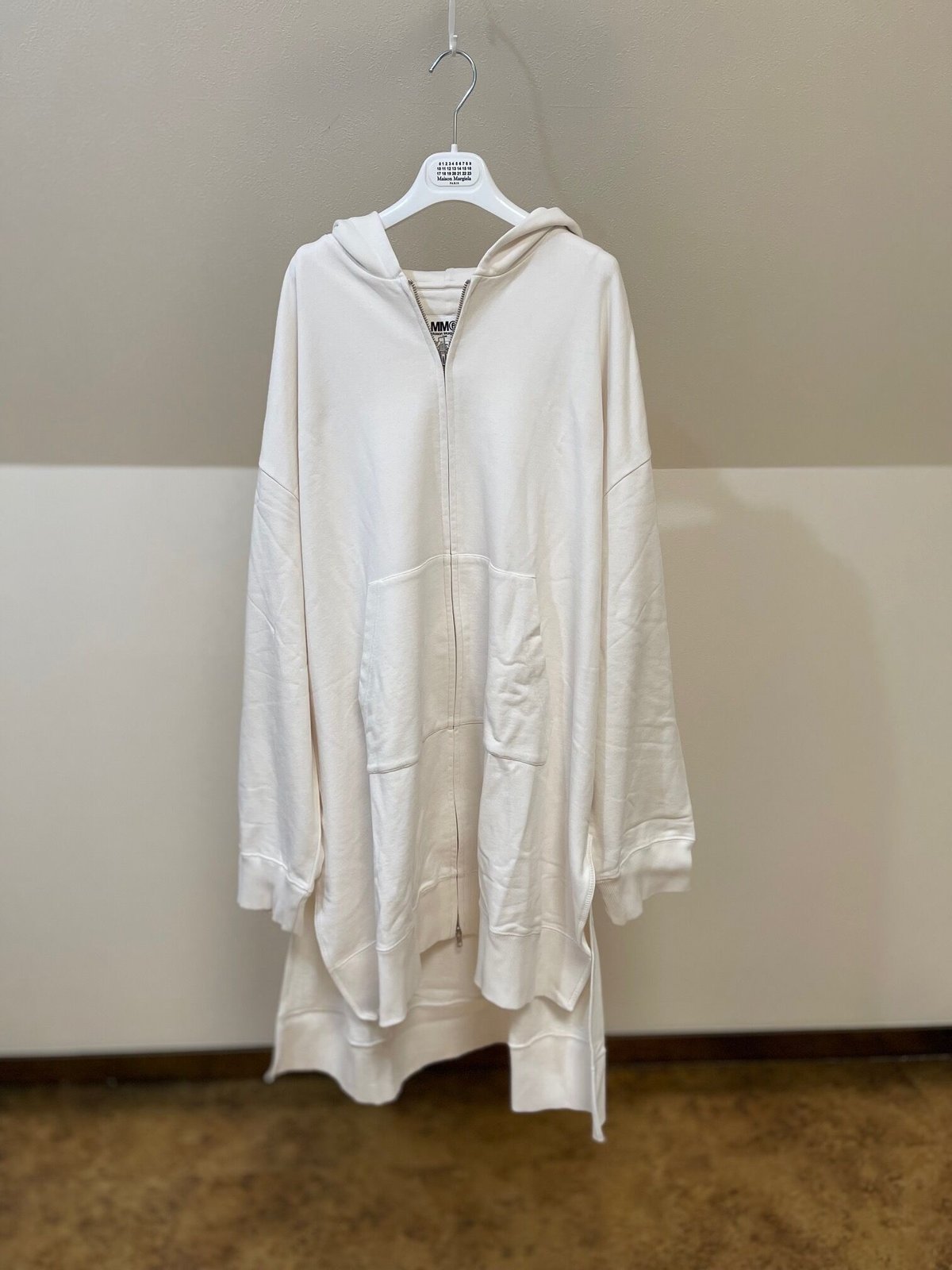 新品 mm6 maison margiela 19aw over size long hood 新品 mm6 maison margiela 19aw over size long hood