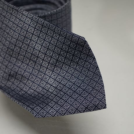GIVENCHY neck tie