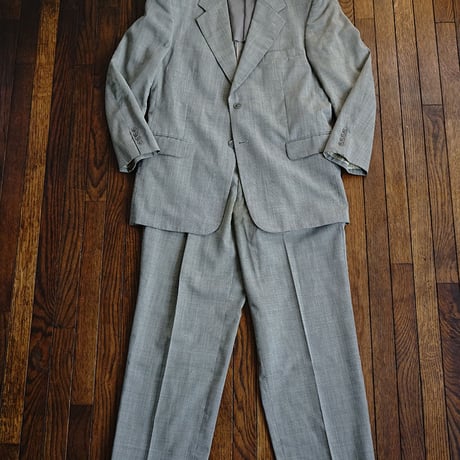 yves saint laurent set up suit