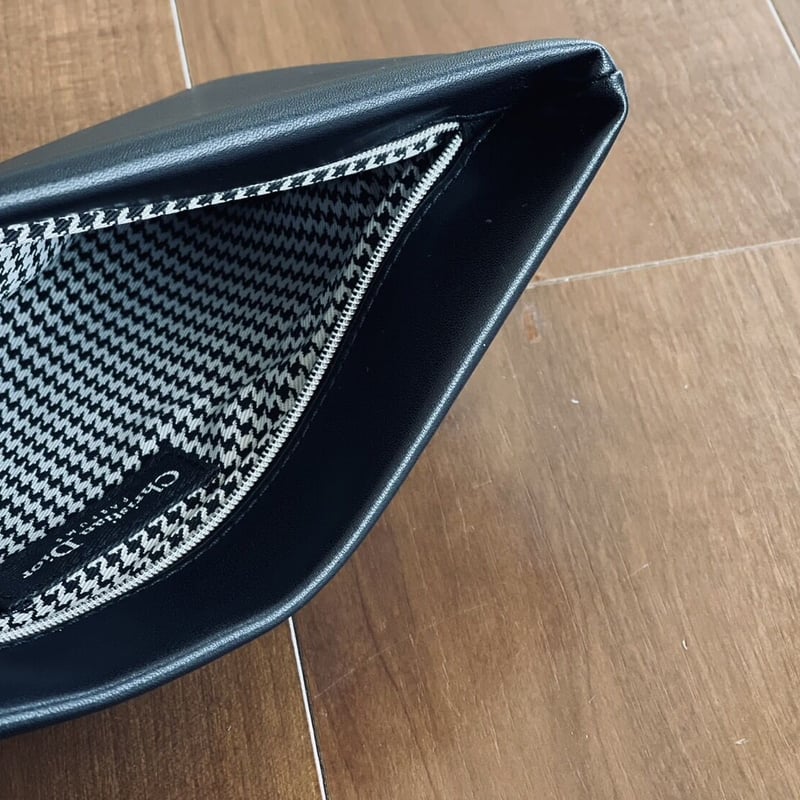 Dior perfume bag 2025