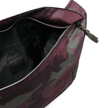 新品 maison kitsune × eastpak body bag