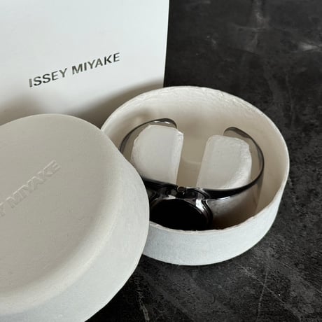 issey miyake watch "O"