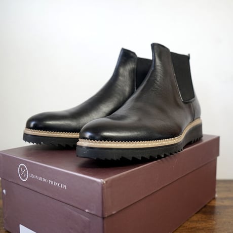 新品 LEONARDO side-gore boots