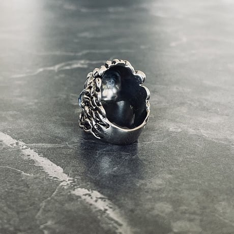 gucci lion hed crystal silver ring 14号