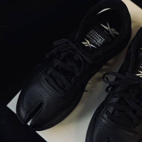 新品 maison margiela × reebok cut out tabi shose black