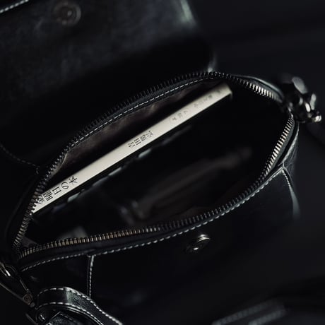 【price down】import factory sample leather shoulder bag black