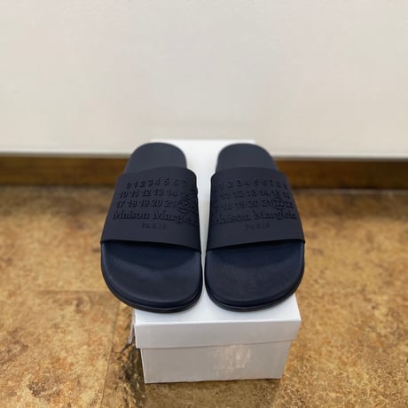 新品 2020ss maison margiela calendar logo sandal 40