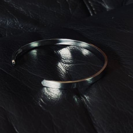 maison margiela sliver logo bracelet