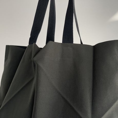 新品 issey miyake me pleats bag