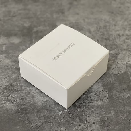 新品 issey miyake watch "O"