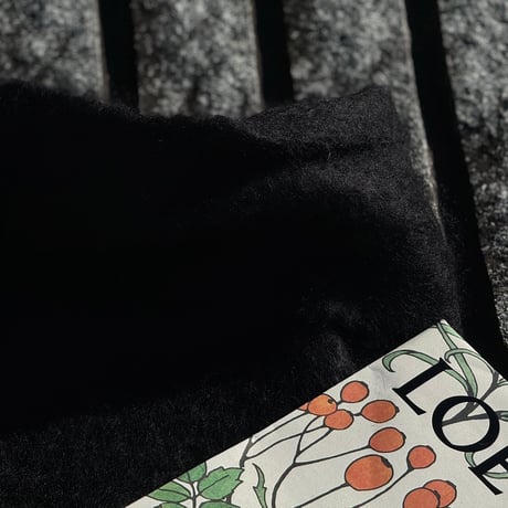 【国内正規】loewe anagram mohair muffler B