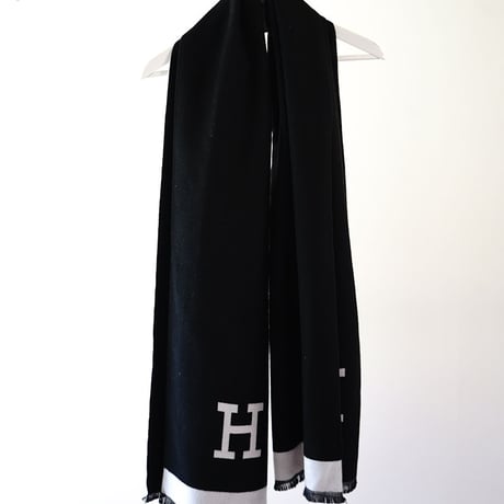 H logo "大判” muffler