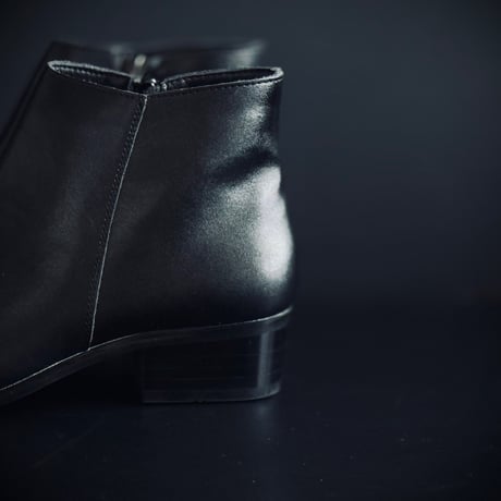 【factory sample】side zip leather heel boots 26.5-27