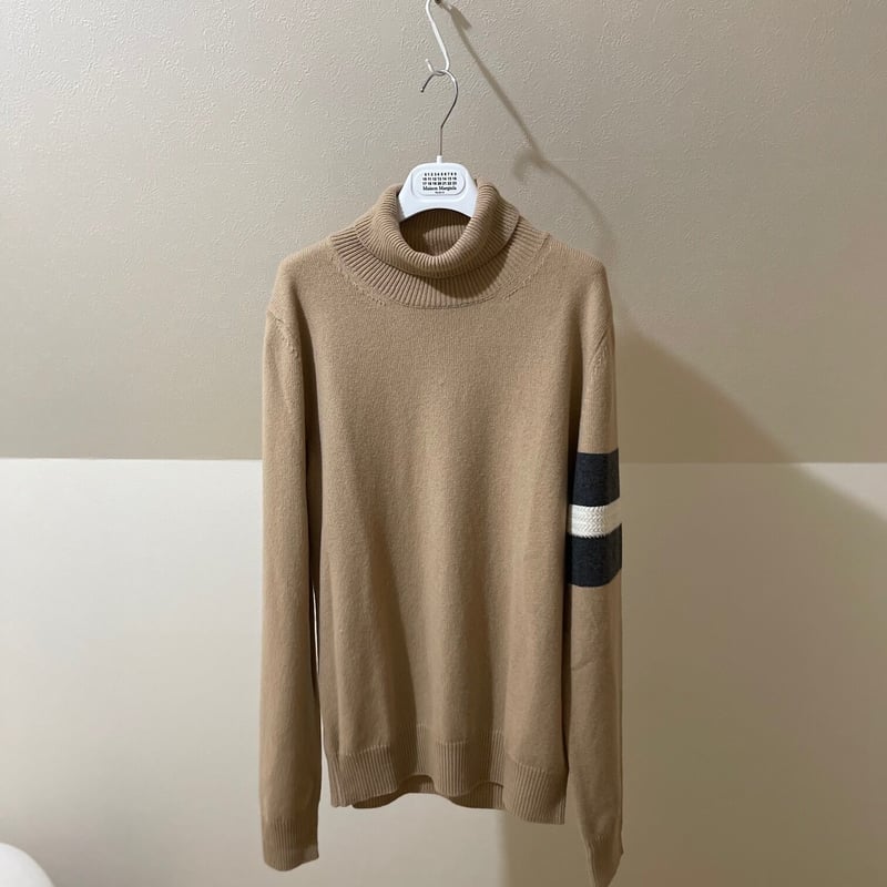 オーバーなタートルネックですMaison Margiela 19AW Oversize Turtleneck