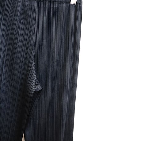issey miyake pleats pants