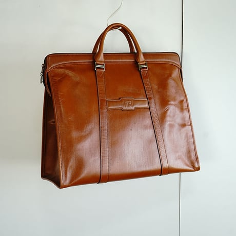 balmain leather doctor bag