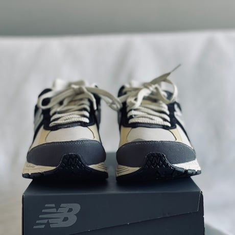 新品 new balance 2002R uk8.5