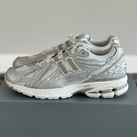 新品 new balance sneaker 1906D UK8.5