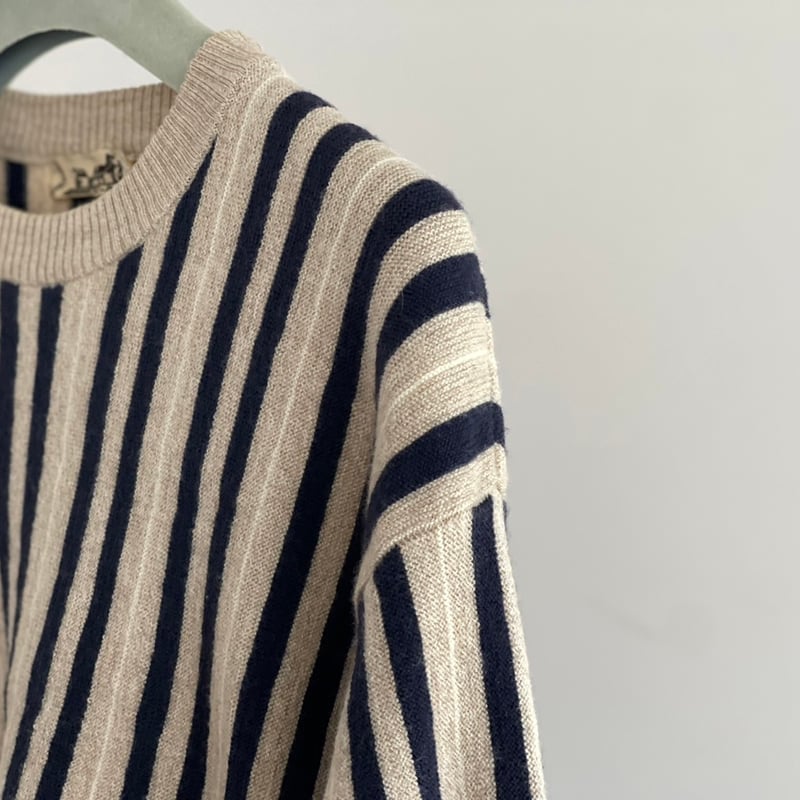 【ポイントのあるデザインが◎】HERMES Rayures & twistニット 爽やかイケメン☆】エルメス Rayures & twist セーター (HERMES
