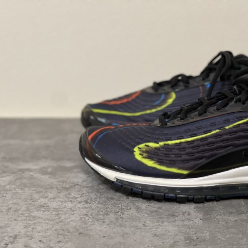 Nike air max deluxe on sale black