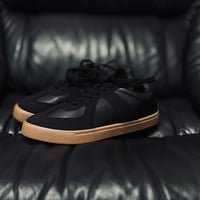 factory sample basic german trainer black