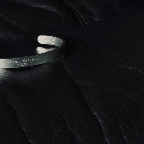 maison margiela sliver logo bracelet
