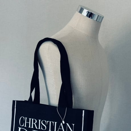 dior "victoria museum exclusive" bag black