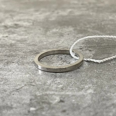 maison margiela ”slim" number ring