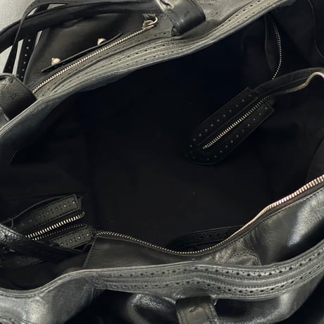 balenciaga leather shoulder bag