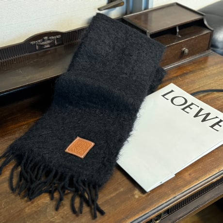 【最終価格】国内正規 loewe anagram mohair muffler