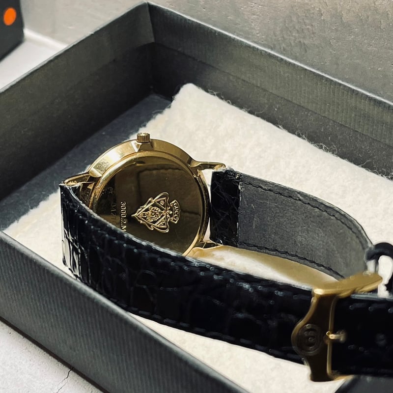 80-90s gucci dress watch | requality 80-90s gucci dress watch | requality