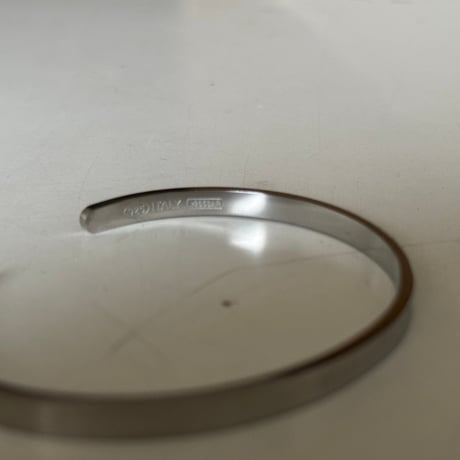 maison margiela sliver logo bracelet