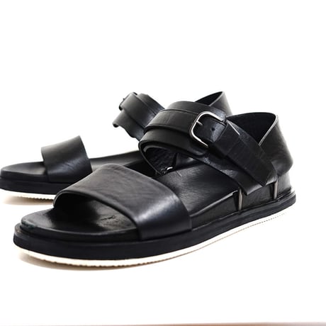 maison margiela leather sandals
