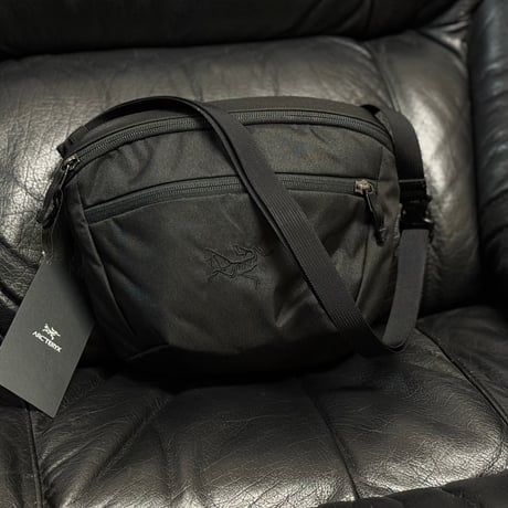 【国内正規】新品 arcteryx 2025ss shouder bag