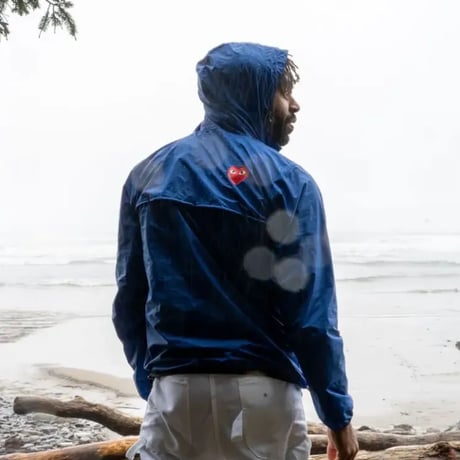 新品 2022ss play omme des garcons×kway pocketable hoodie M