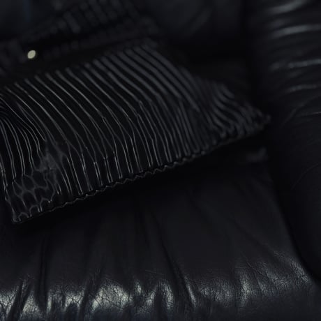 factory sample pleats bag black
