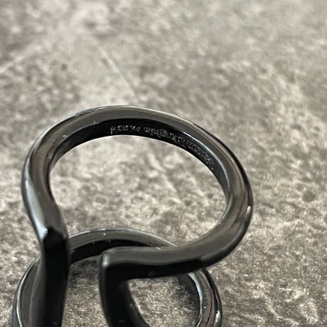 maison margiela overlap ring